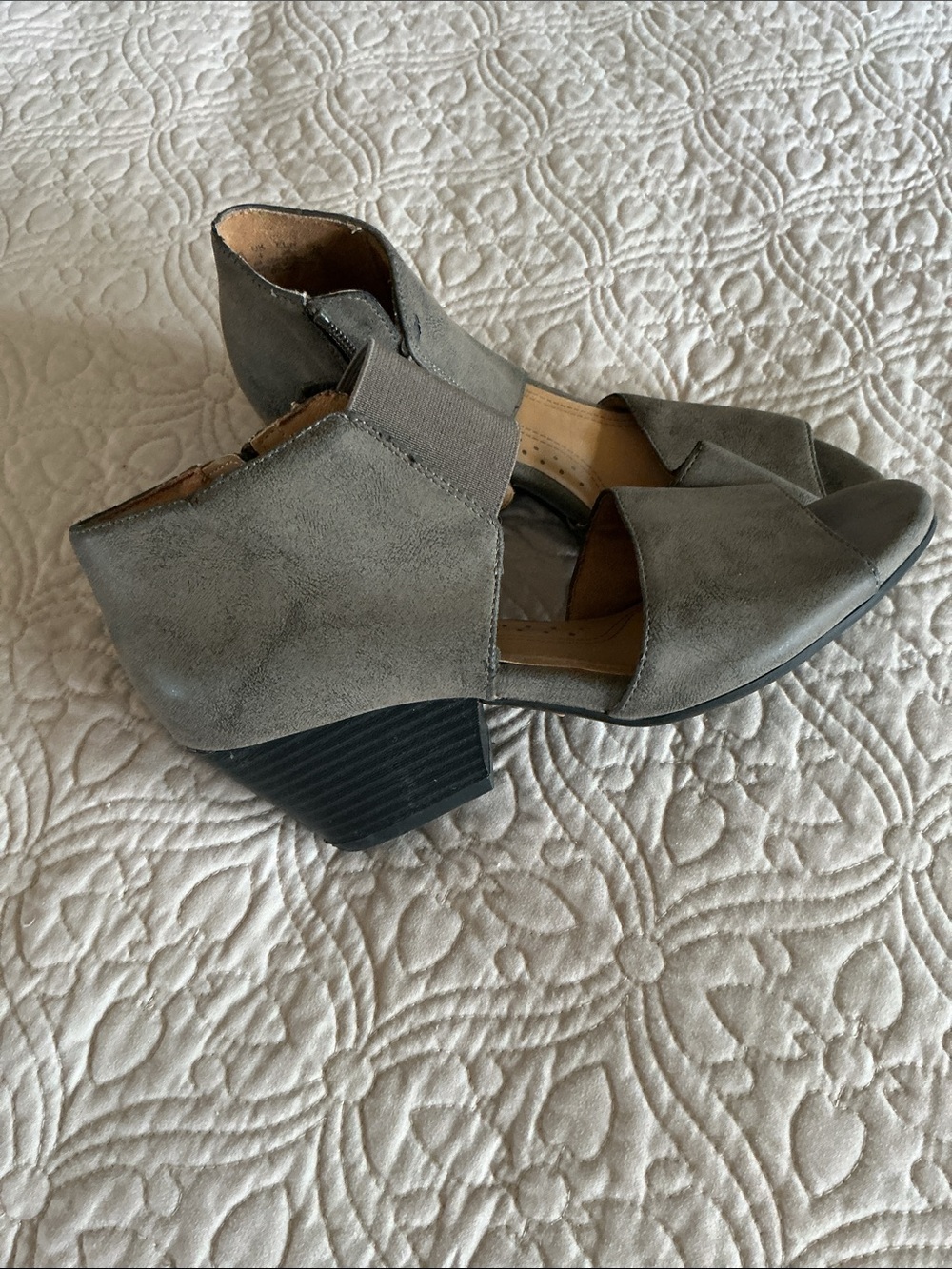 Natural Soul Dylan style by Naturalizer in size 6